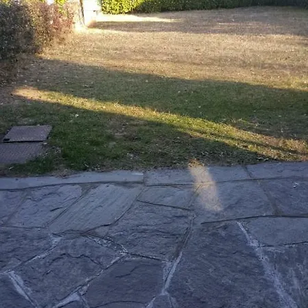 Casa vacanze Mina's House Dormelletto